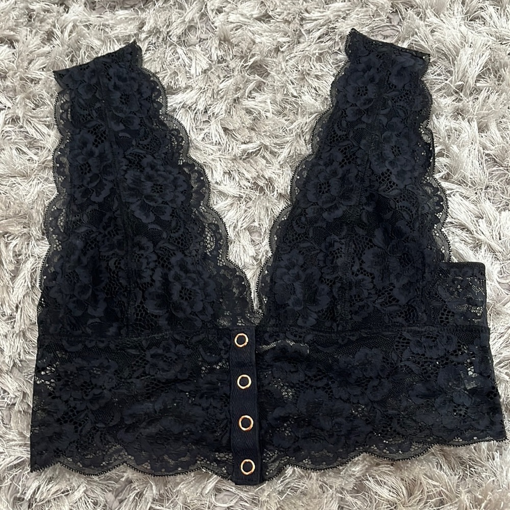 Navy Floral Crop Top